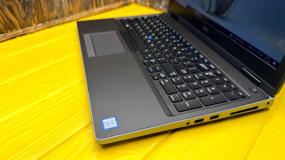Потужний Професійний Ноутбук Dell Precision 7540 /Quadro T1000 4 GB