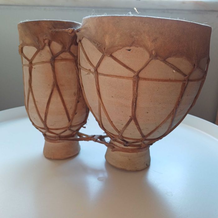 tambor decorativo cerâmica e pele