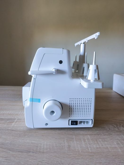 Overloque Brother Lock 1334D – Excelente Estado - Nunca foi usada