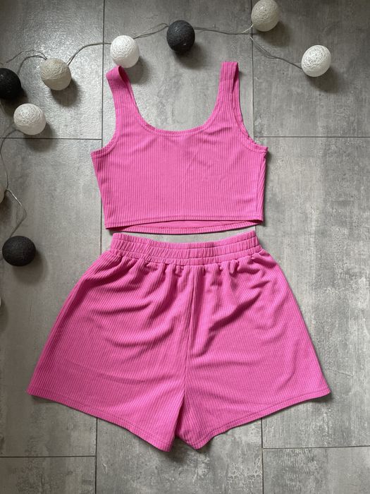 Różowy komplet dwuczęściowy z dzianiny prążkowanej – Shein, rozm. S