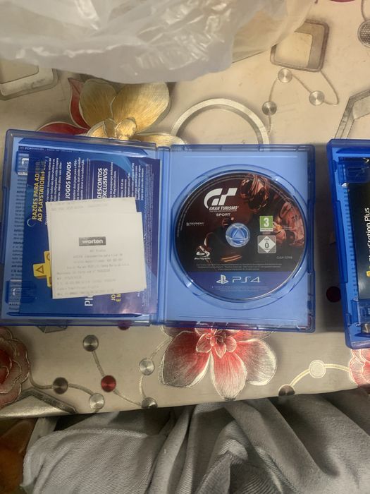 Vendo jogos Ps4
