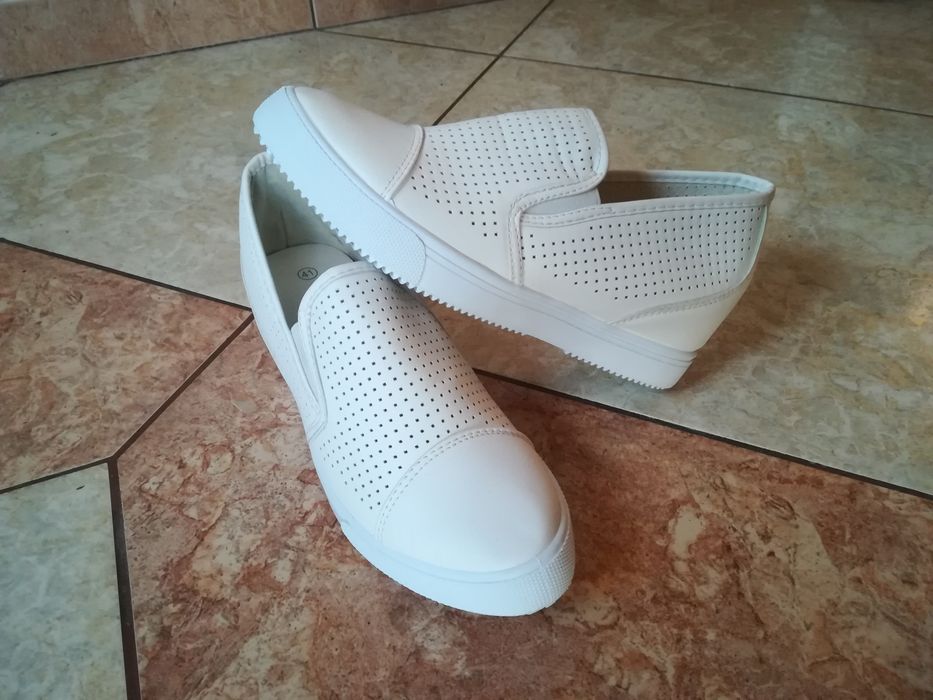 Buty na wiosenne r. 40/41