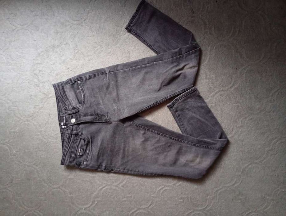 Czarne Jeansy z Sinsay