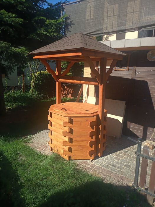 Studnia  ogrodowa z drewna na beton 100 cm