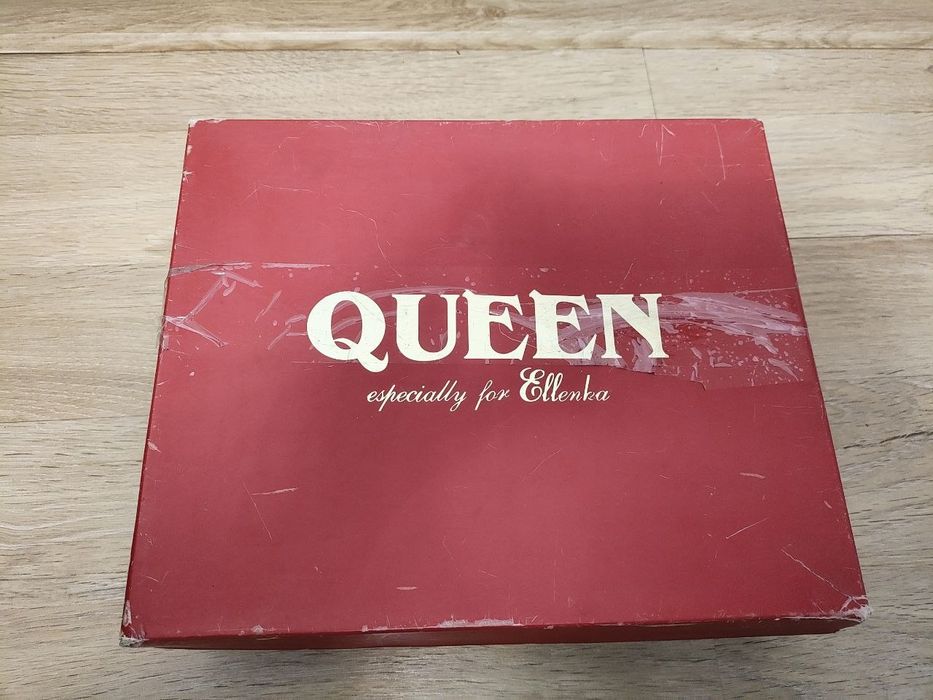 Туфлі червоні Queen 39 розмір