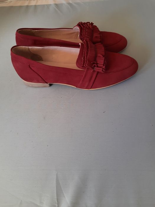 Nowe obuwie damskie rozm 39