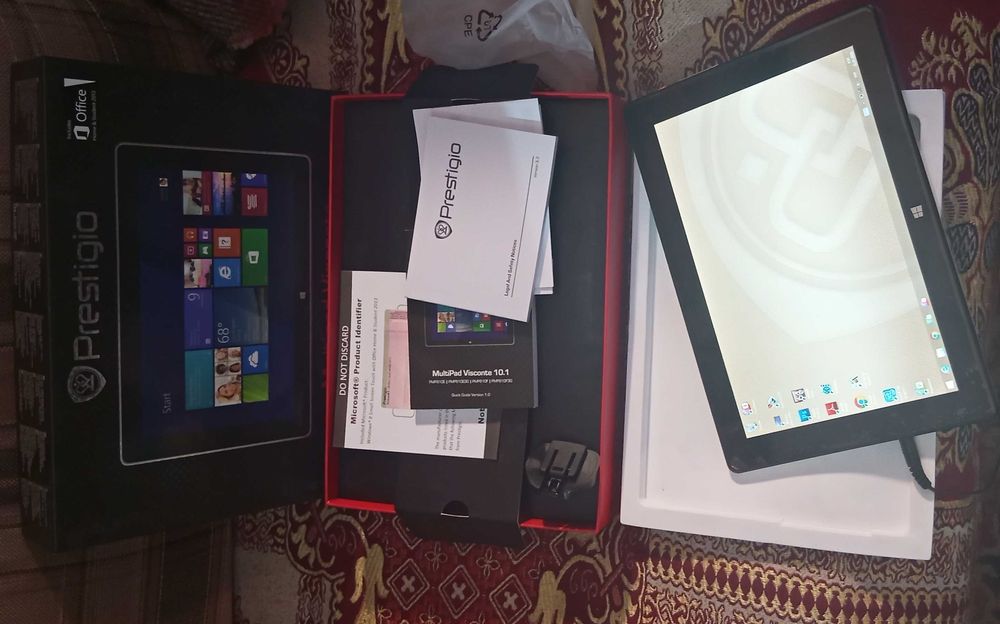 Сенсорний комп"ютер 64-bit Prestigio PMP 810FWH Windows 8.1 як новий