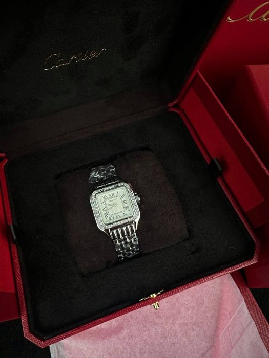 Годинник cartier часы картье medium