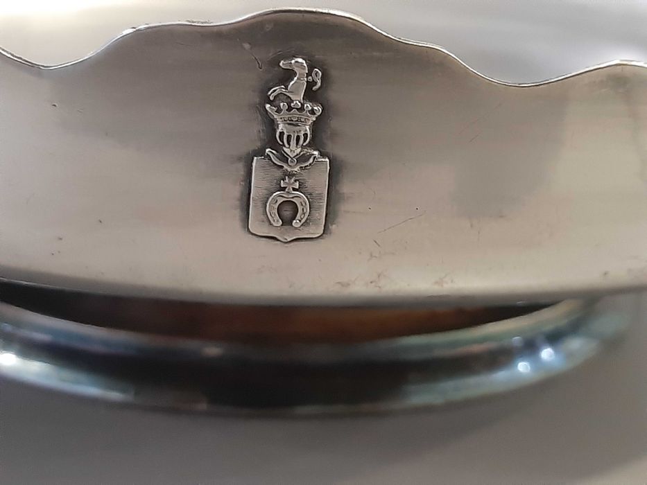 Stara patera herbowa, herb