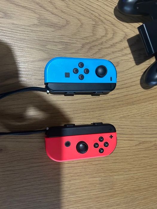 Nintendo Switch red & blue joy-con