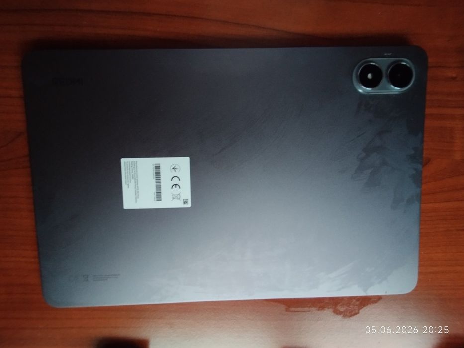 Продам планшет REDMI PAD 2 PRO 8/256 +зарядка!