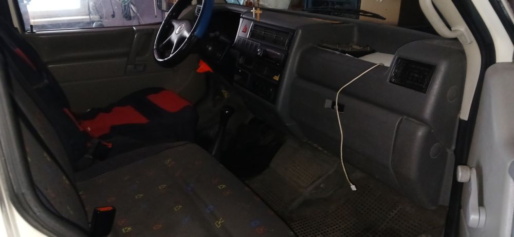 Т4 2.5 тді 65 кіловат 1999р.