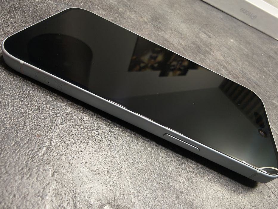 iPhone 15 128GB | Błękitny | Stan idealny | 2 etui GRATIS