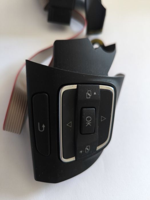 Przyciski multifunkcji VW Passat