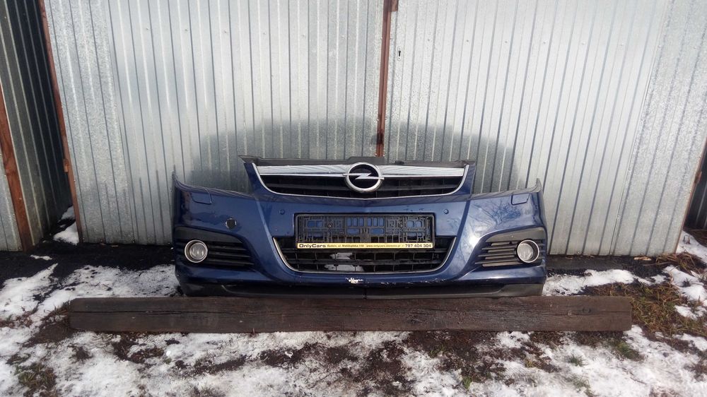 Opel Vectra C LIFT Zderzak Przód z grillem czujniki PDC spryski Z21B