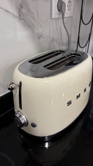 Torradeira SMEG como nova