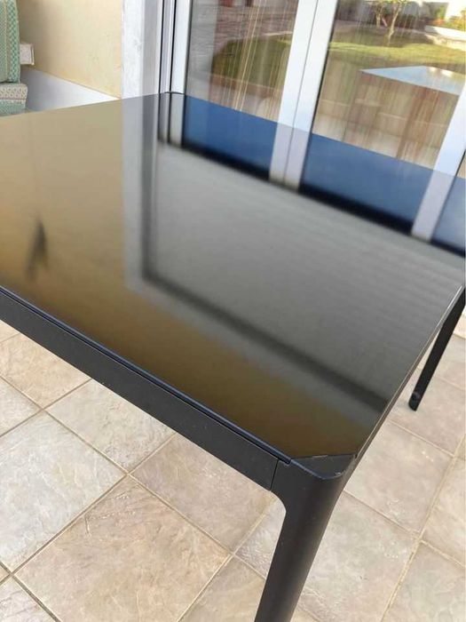 Mesa sala/cozinha em vidro