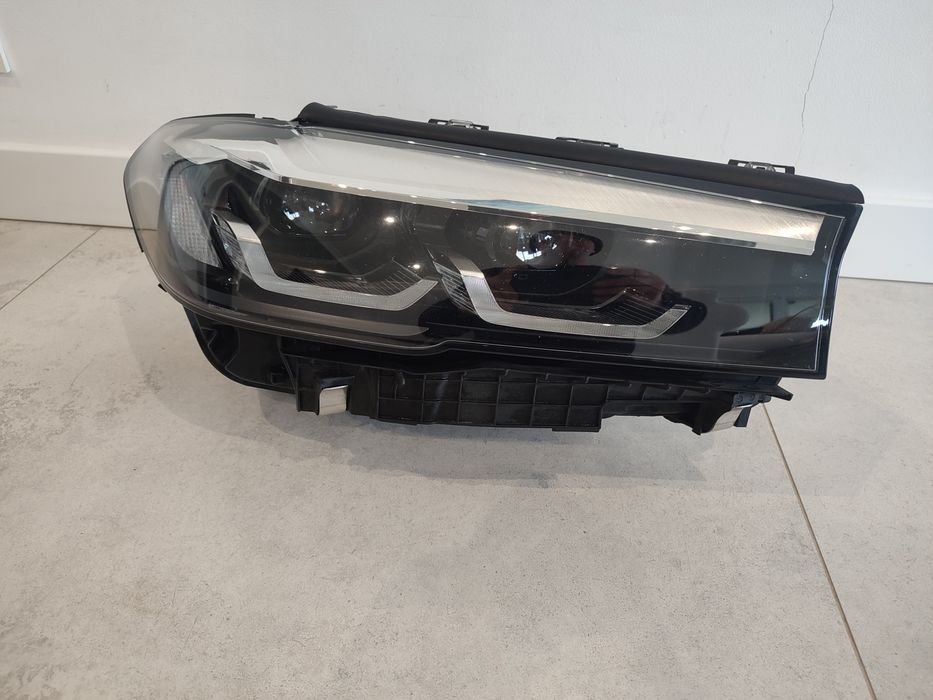 Lampa Reflektor Prawy Przód BMW 5 G30 G31 Lift Full Led 22r Oryginał