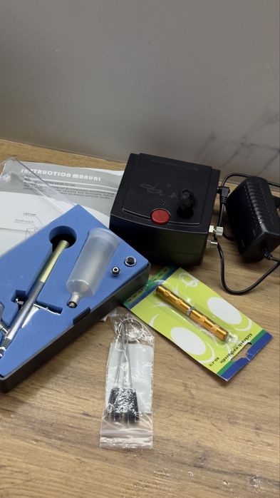 Аерограф tagore ,з компресор ,все в наборі.