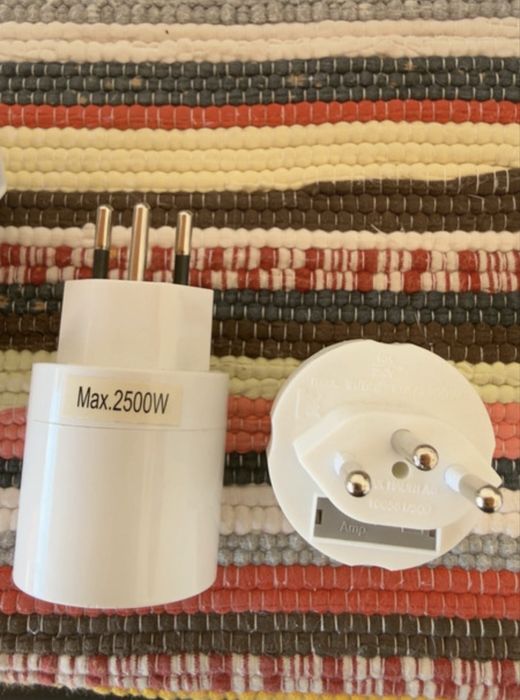 4 adaptadores p/ tomadas