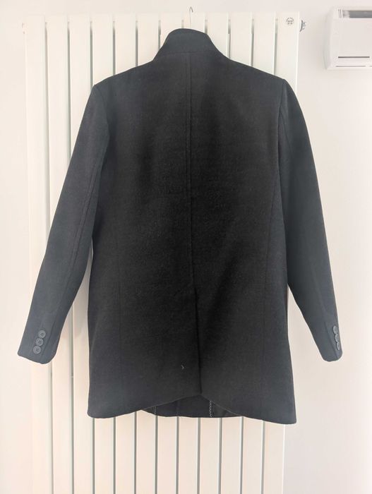 Elegancki i klasyczny szary zimowy płaszcz męski Buratti rozm M