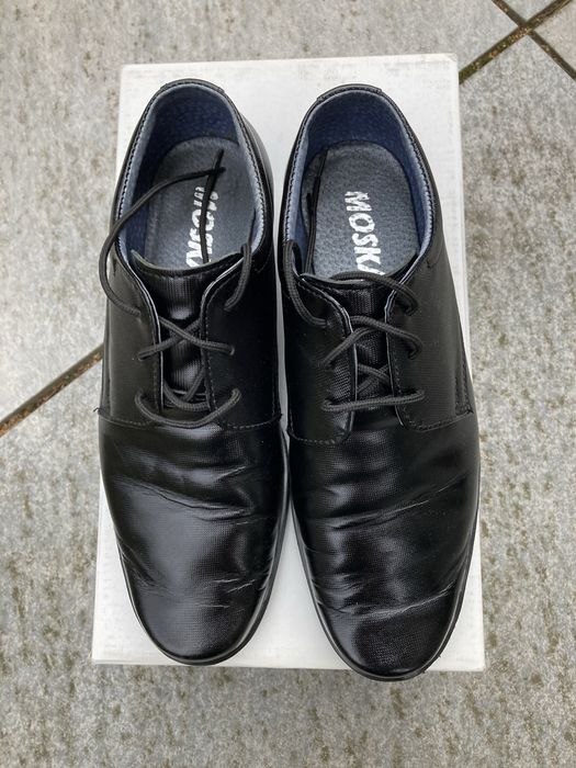 Buty pantofle komunijne dla chłopca rozm. 33