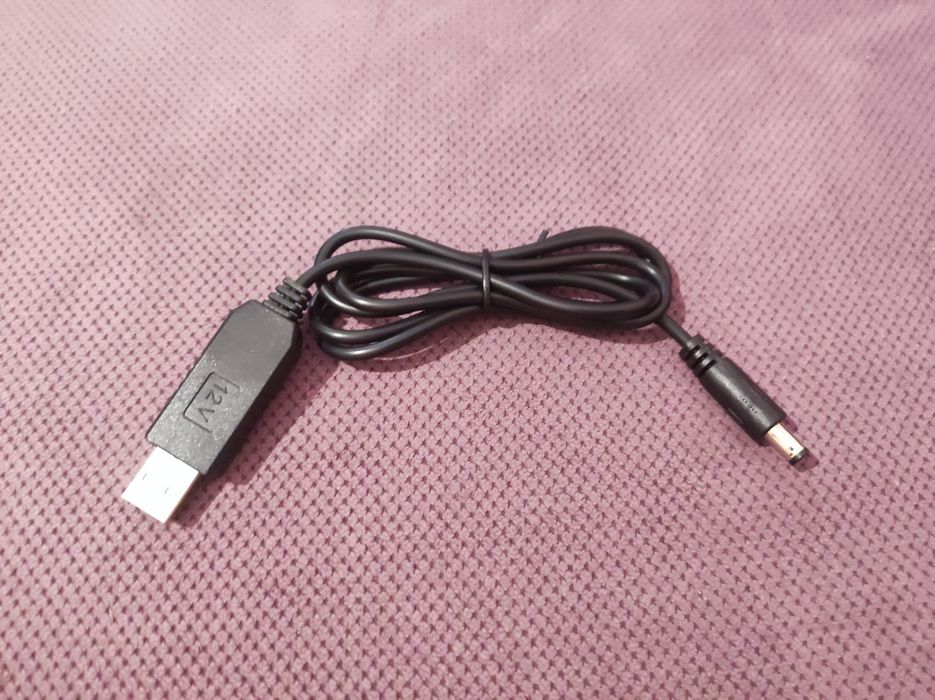 Адаптер для роутера 12 в