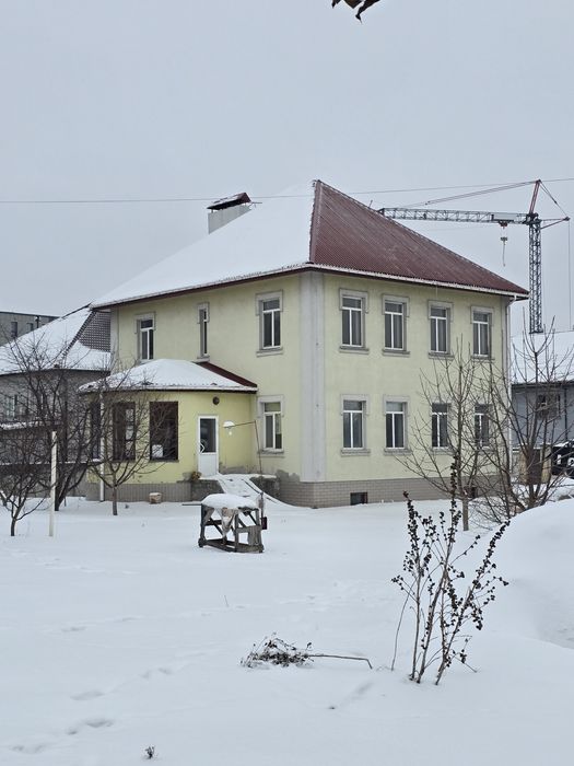 Будівля окрема 305 м2 цоколь газ с. Софіївська Борщагівка 200 м Київ