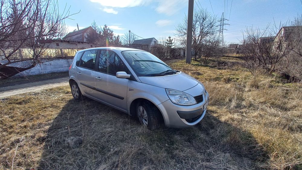 Продам Рено Сценік