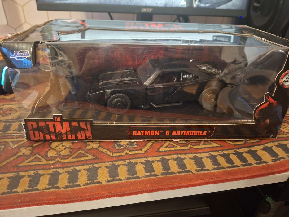 JADA toys Auto Metal Batmobile 1:24 + Figurka batman
