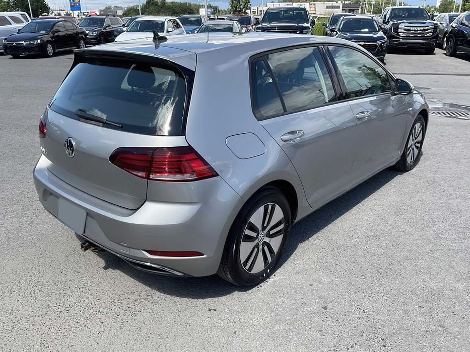 Volkswagen e-Golf SE      2019