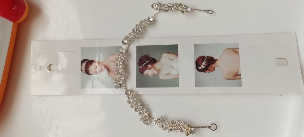 Прикраса для волосся