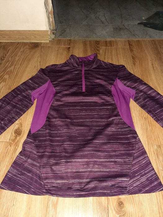 Bluza fioletowa z białymi wąskimi paseczkami