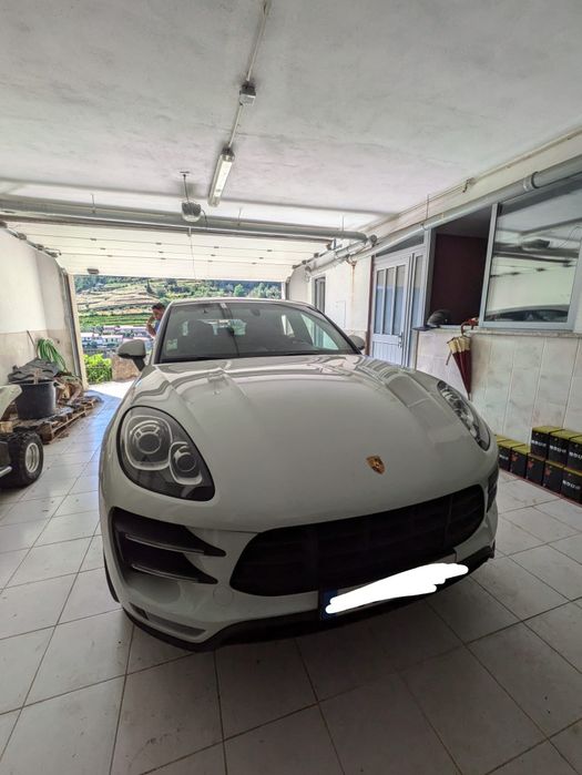 Porsche Macan Turbo