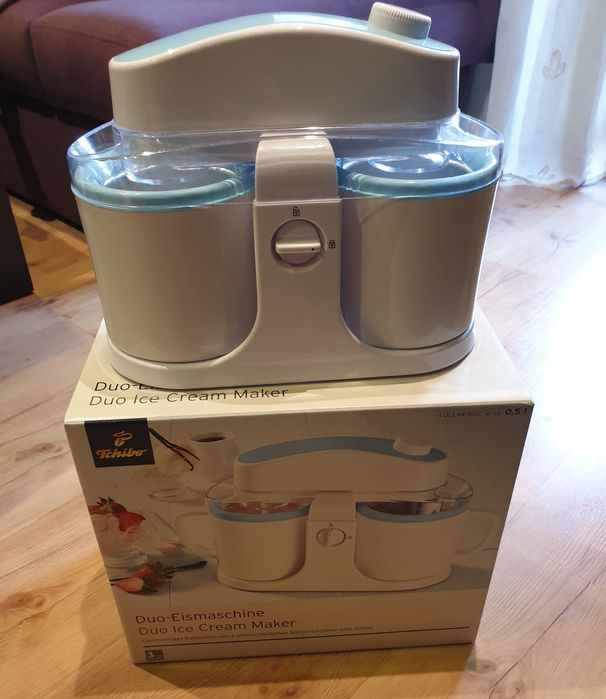 Podwójna maszynka do lodów Tchibo