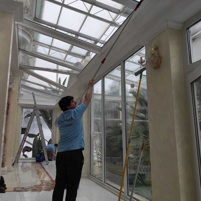 Мойка окон, витрин
