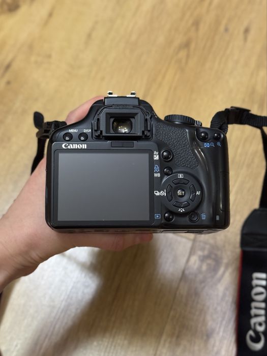 Комплект фотоапарат canon та три обʼєктива