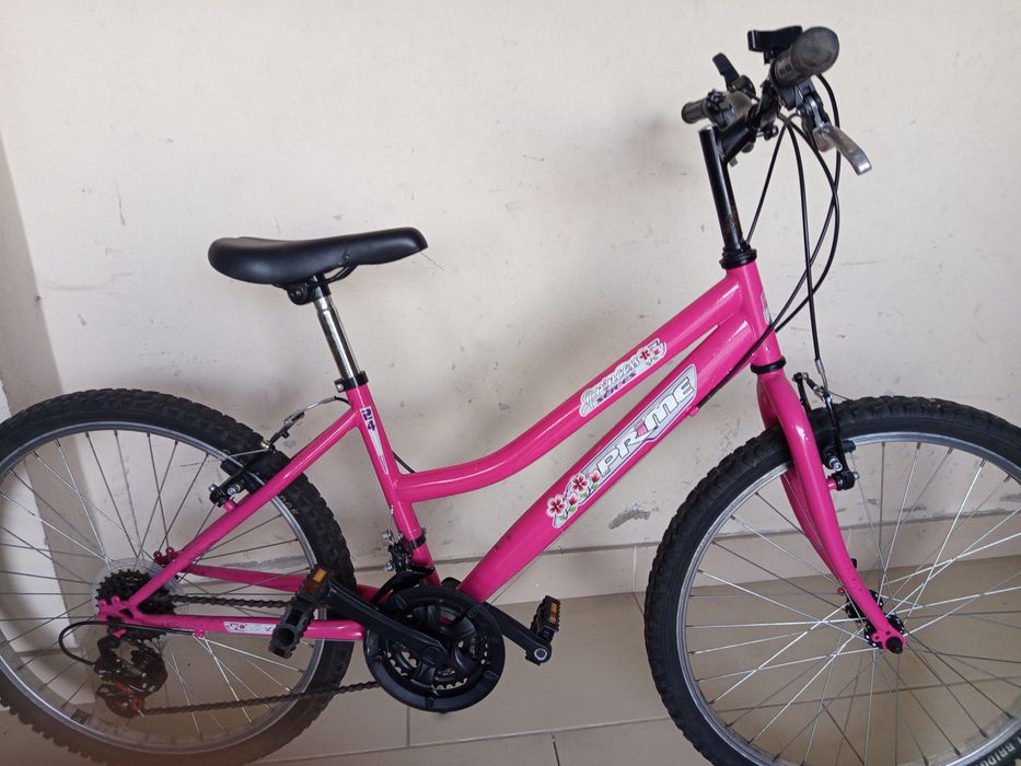 Duas bicicletas impecáveis