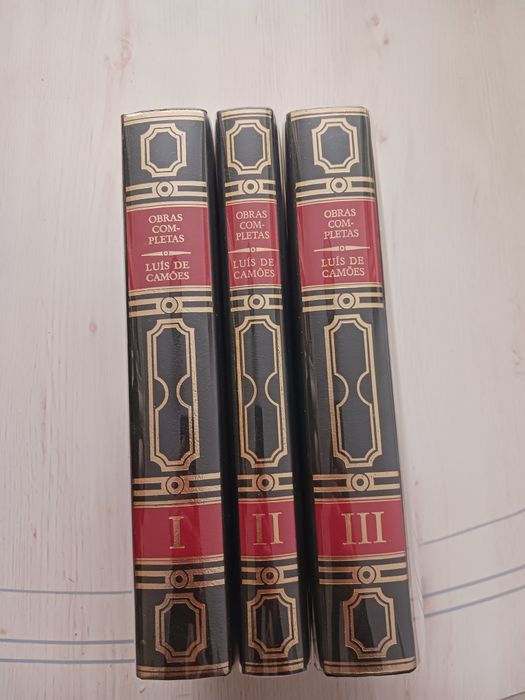 3 Livros de Luís de Camões