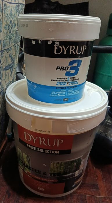 Vendo estas 2 latas de tinta