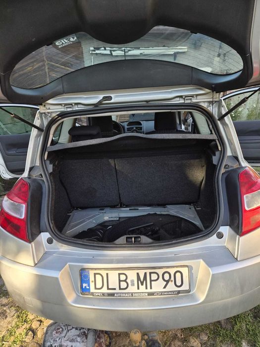 Renault Megane  z 2008 r.1600 bęzyna