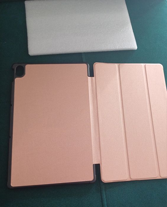 Etui na tablet różowe