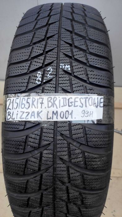 шини 215/65R17. Bridgestone . 8,5мм. 2023р. зима