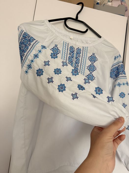 Продам вишиванку
