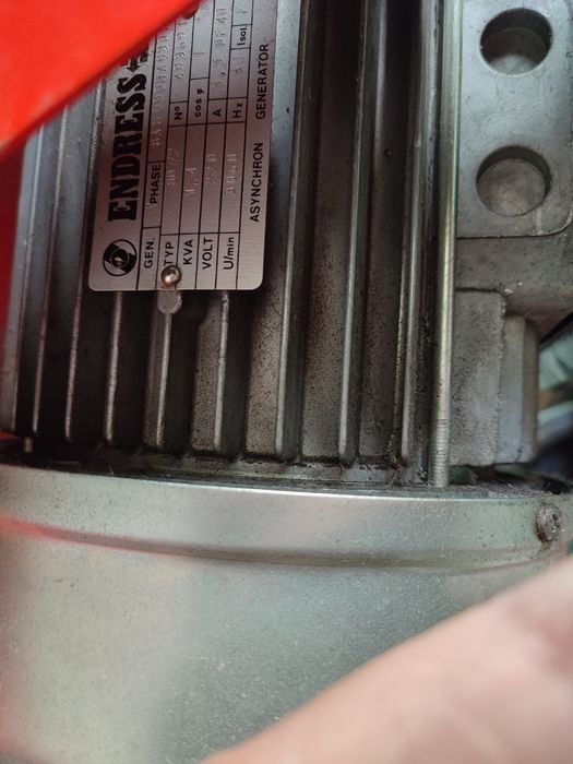 Продам гениратор  Endress 1,4 kv