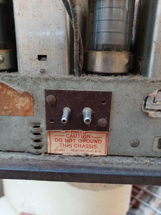 Radio PHILCO Philadelphia de 1948.
