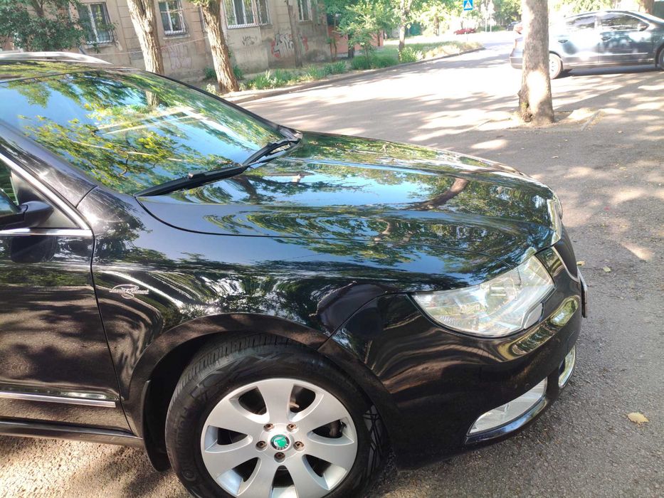 продаю  skoda superb в максимальній комплектації
