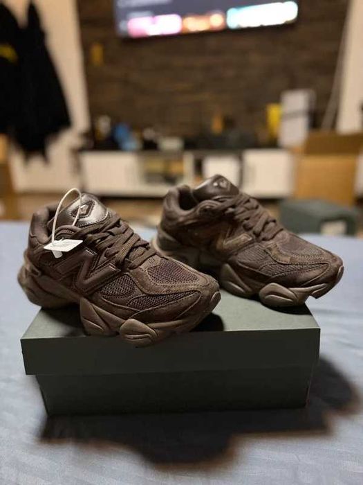 New_Balance_9060_Chocolate_Brown  R.36