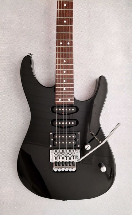 Gitara Charvel by Jackson CDS-045 - FR tremolo - 1992 JAPAN