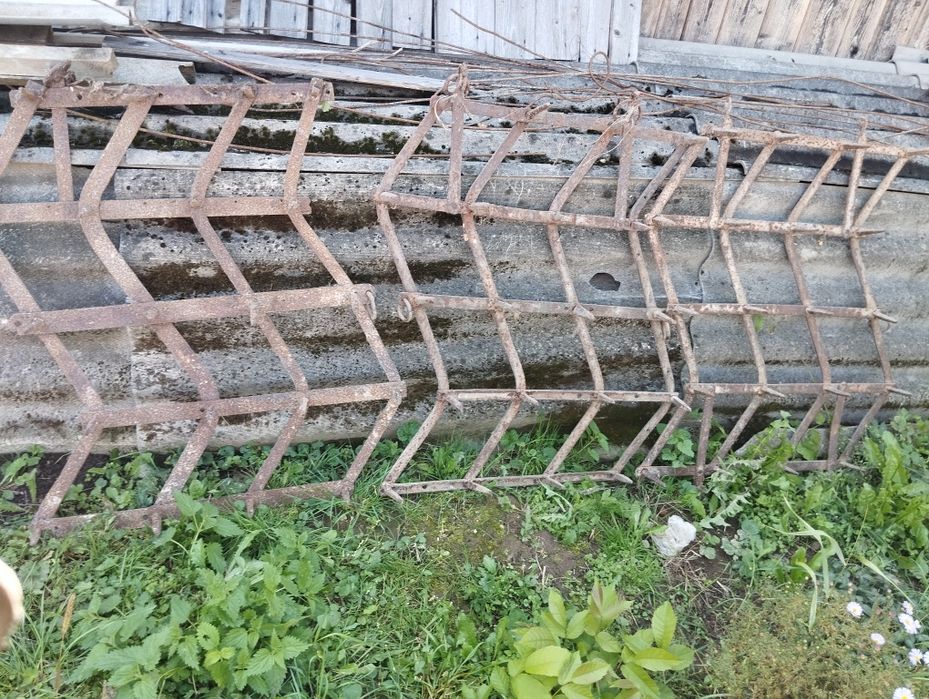 борони малі і великі, плуг кінний